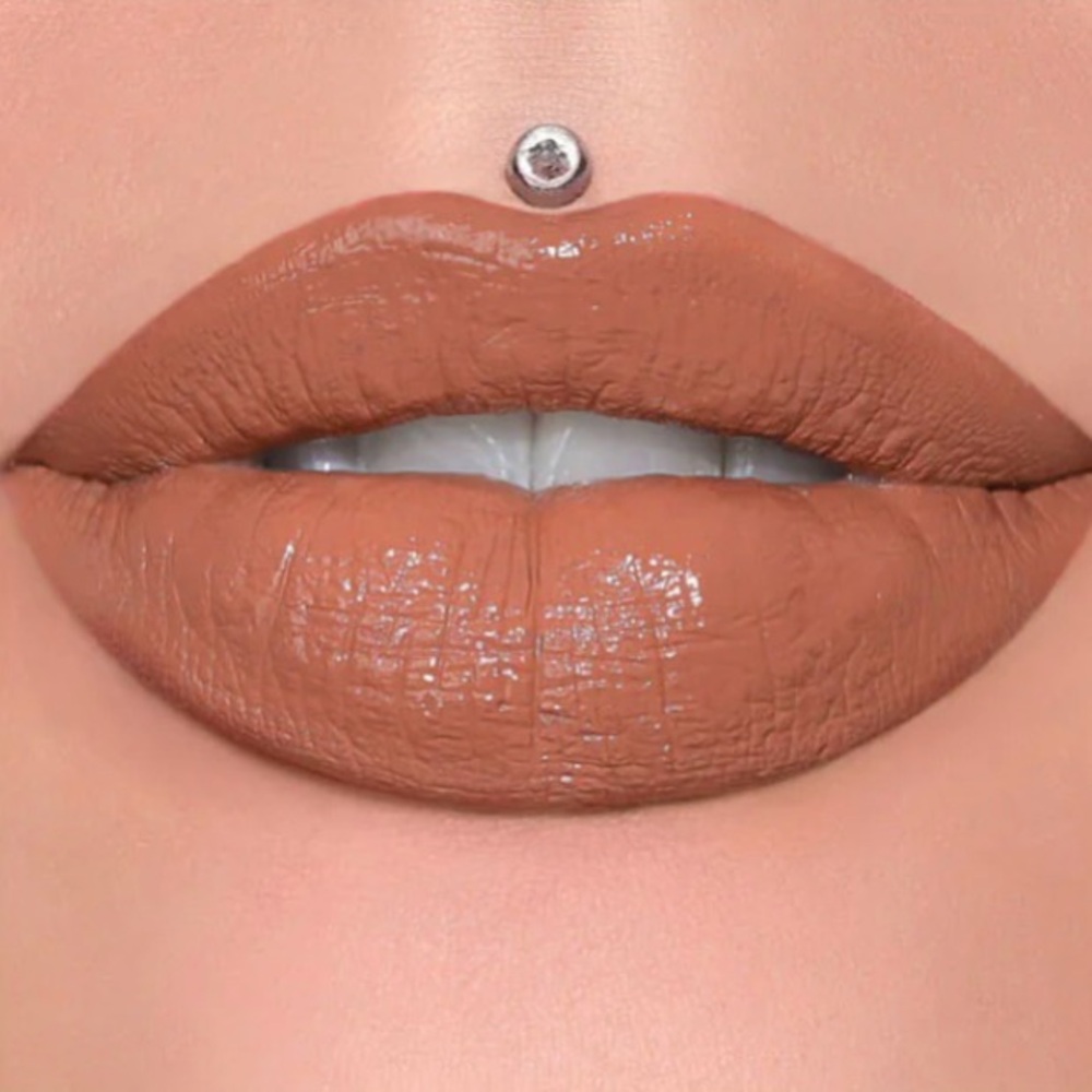 Jeffree Star Supreme Gloss in Mannequin Shade ( pale nude) ~ NIB